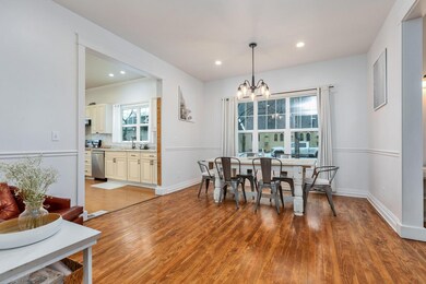 Formal Dining