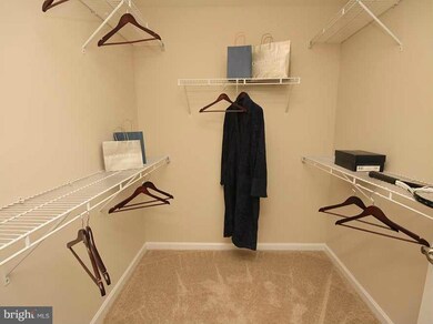 915 Magnolia Blossom Ct, Sykesville, MD 21784 - photo 6