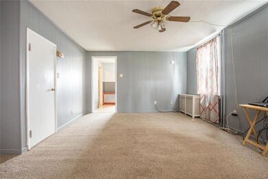 3006 S 3rd St, Whitehall, PA 18052 - photo 7