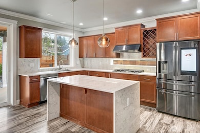 12206 Densmore Ave N, Seattle, WA 98133 - photo 4