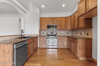 Spacious kitchen