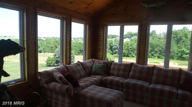 1642 Majestic Dr, Chambersburg, PA 17202 - photo 7