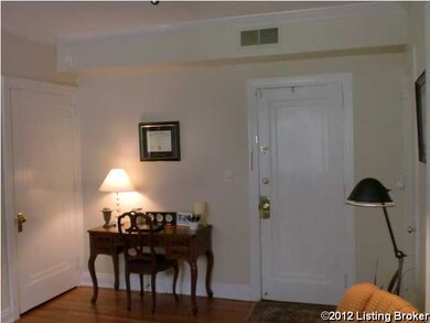 unlisted-address, Louisville, KY 40204 - photo 2