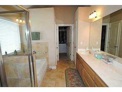 Master Bath/Spa.