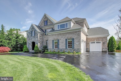 410 Glyndon St SE, Vienna, VA 22180 - photo 2