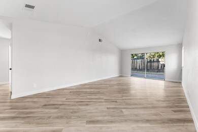 3440 35th St W, Rosamond, CA 93560 - photo 6