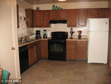 13325 Locust Level Rd, Greencastle, PA 17225 - photo 4