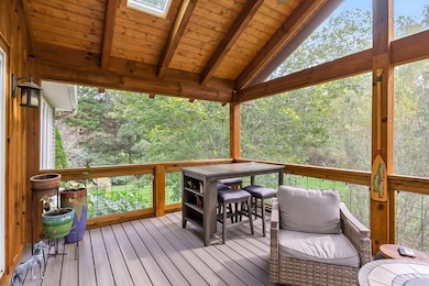 123 Doster Dr, Franklin, NC 28734 - photo 5