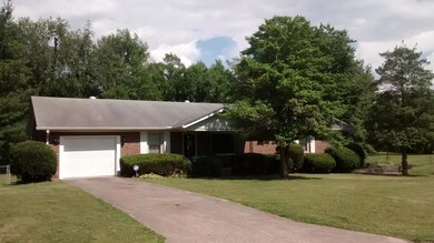 9321 Fern Bluff Ln, Louisville, KY 40229 - photo 5