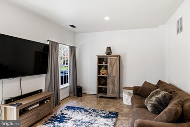 26 Weatherly Rd, Delran, NJ 08075 - photo 4