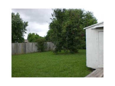 1049 S Emily Dr, Fayetteville, AR 72701 - photo 6