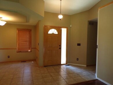 1016 N Firefly Cir, Wichita, KS 67235 - photo 3