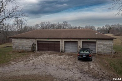 139 Knox Highway 31, Galesburg, IL 61401 - photo 2