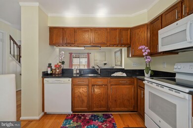 11523 Brundidge Terrace, Germantown, MD 20876 - photo 4