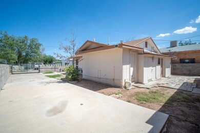8158 Sharp Rd, El Paso, TX 79907 - photo 7