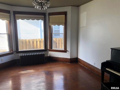 720 E High St, Davenport, IA 52803 - photo 7