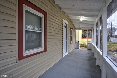 920 Mentor Ave, Capitol Heights, MD 20743 - photo 3