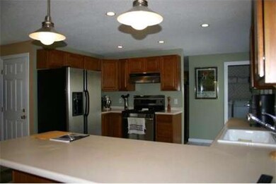 25 Amy Lynne Ln, Haverhill, MA 01832 - photo 3