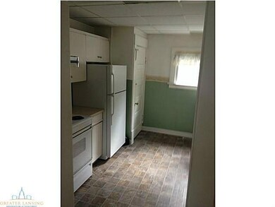 911 W Ionia St, Lansing, MI 48915 - photo 2