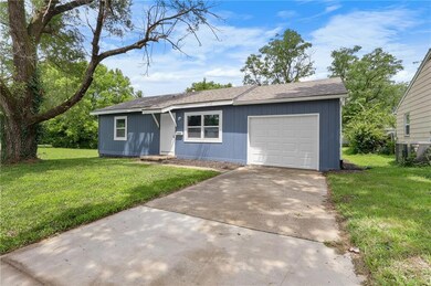 1758 Main St, Osawatomie, KS 66064 - photo 3