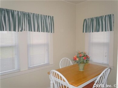 Breakfast Room