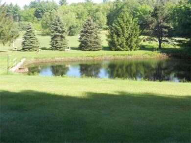 7 Milford Rd, South Grafton, MA 01560 - photo 5