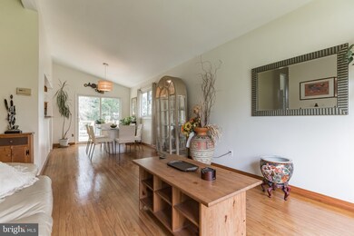 613 Warren Blvd, Broomall, PA 19008 - photo 7