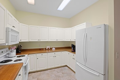 10 E South Stage Rd unit 515, Medford, OR 97501 - photo 6