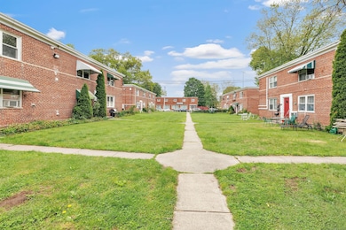 5 Granfield Ave, Bridgeport, CT 06610 - photo 2