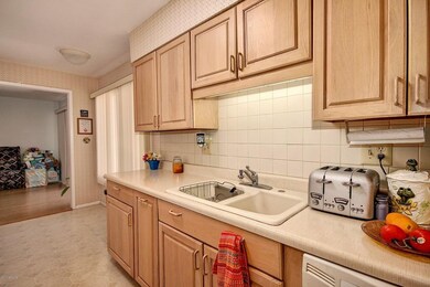 10010 W Ocotillo Dr, Sun City, AZ 85373 - photo 7