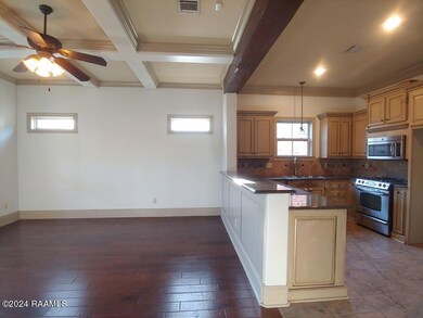 6 Kitchen-Living Room