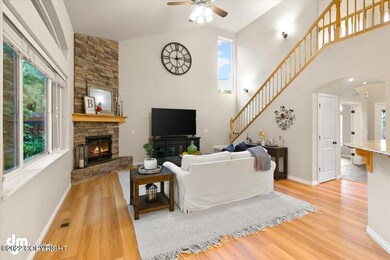 06-Living Room_ETL0898