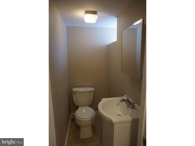 616 Briarcliff Rd, Upper Darby, PA 19082 - photo 7