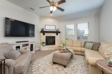 3520 Helm Ln, Denton, TX 76210 - photo 3