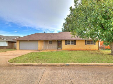 1303 S 10th St, Kingfisher, OK 73750 - photo 5