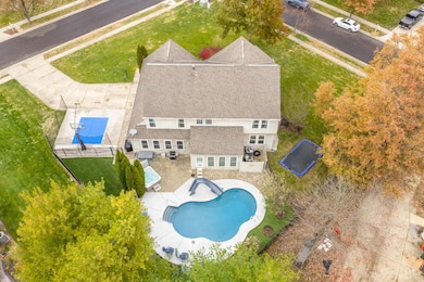 5335 Conifer Dr, Mason, OH 45040 - photo 7