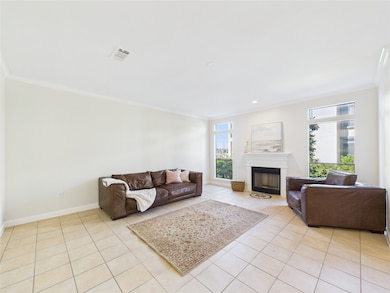 483 Mariners Dr, Kemah, TX 77565 - photo 6