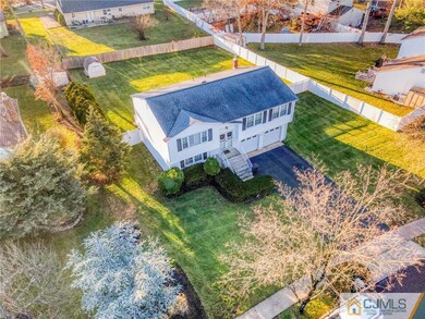 18 Winterberry Cir, Piscataway, NJ 08854 - photo 3