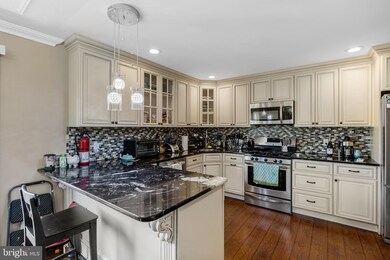 406 Monroe Ave, Beverly, NJ 08010 - photo 4