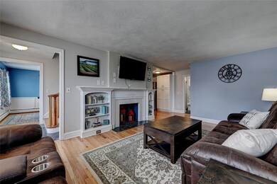 117 Summer St, Cranston, RI 02910 - photo 6