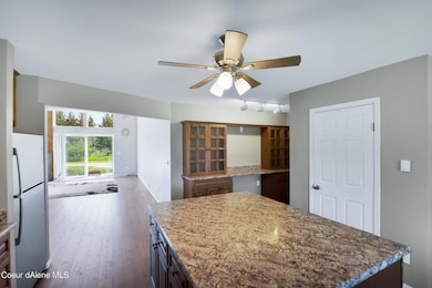 Right Kitchen
