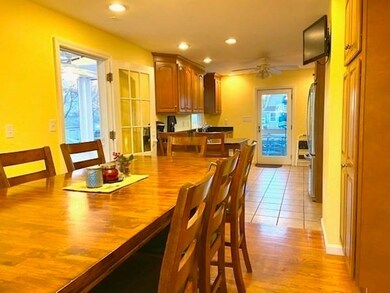 85 Albatross Rd, Quincy, MA 02169 - photo 4