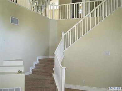 opena nd bright staircase leading to upstairs