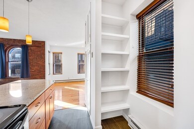 8 Battery St unit 14, Boston, MA 02109 - photo 6