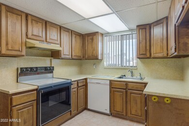 1831 W 3rd Pl-8