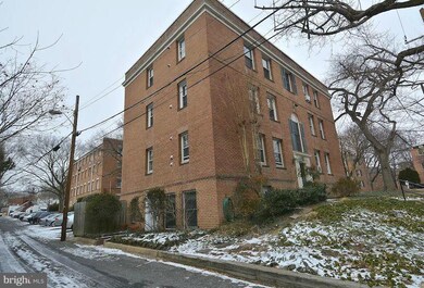 3310 27th St NW unit 11, Washington, DC 20008 - photo 5