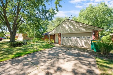 490 Karl Dr, Cleveland, OH 44143 - photo 2