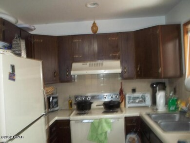 107 Fetlock Dr, Hawley, PA 18428 - photo 5