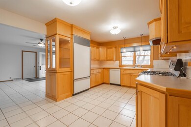 3120 Shady Ln, Cedar Falls, IA 50613 - photo 7