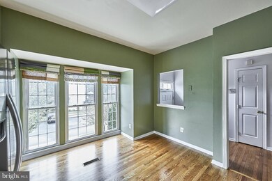 20359 Briarcliff Terrace, Sterling, VA 20165 - photo 5